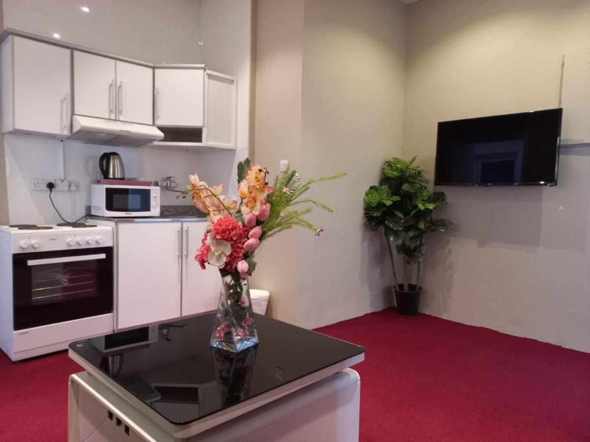 Gulf Blue Waves أمواج الخليج الزرقاء Hotel Koeweit Buitenkant foto