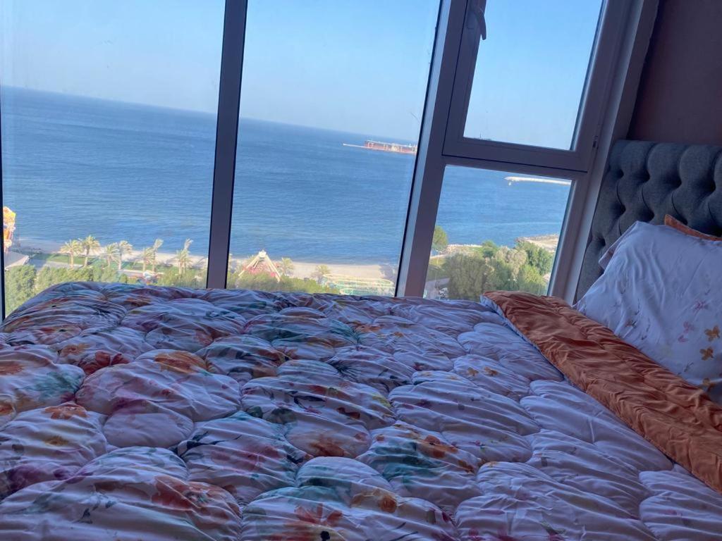 Gulf Blue Waves أمواج الخليج الزرقاء Hotel Koeweit Buitenkant foto